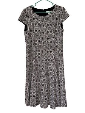 Laura Jeffries Black and White Geometric Midi Dress with Cap Sleeves